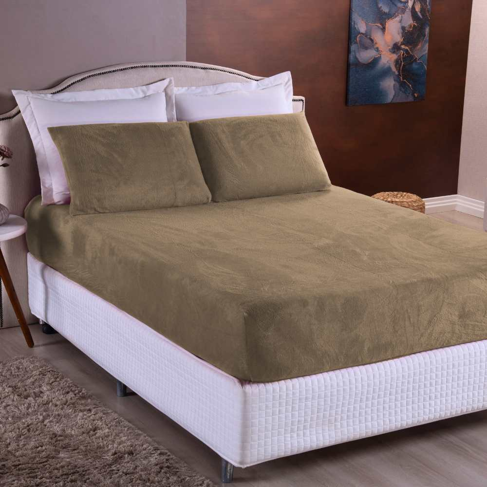 Kit Lençol Casal de Plush Elástico 3 Peças