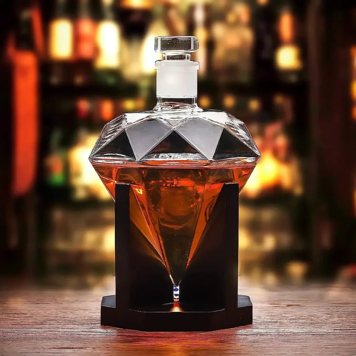 Decanter de Vidro em Formato Diamante com Suporte de Madeira Lenogue